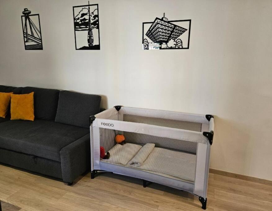 Lovely & Unique Apt In The Historic Center. Pozsony Kültér fotó